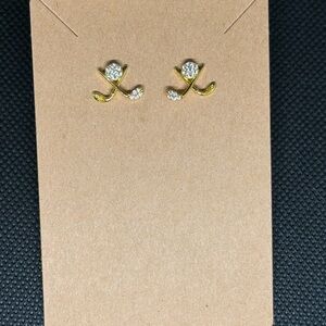 Elegant Gold Stud Earrings -Golf Clubs and Golf Ball